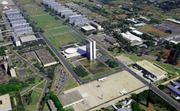 Площадь трех властей Бразилиа